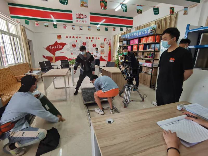 舒兰市广告片拍摄公司：极简主义践行者，少即是多的视觉哲学